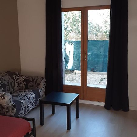 Mas Vincent Appartement La Fare-les-Oliviers Buitenkant foto